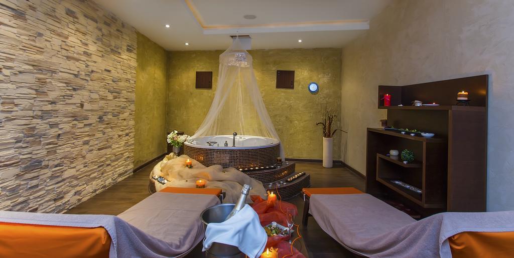 Murite Park Hotel 라즐로그 외부 사진